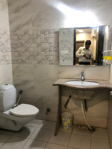 Bathroom 5, Hotel Confirm Inn Kota, Kota