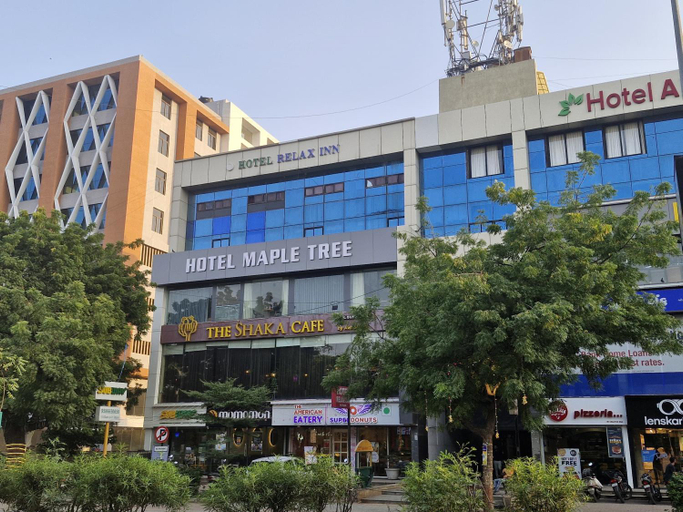 Exterior & Views, Hotel O Relax Inn, Ahmadabad