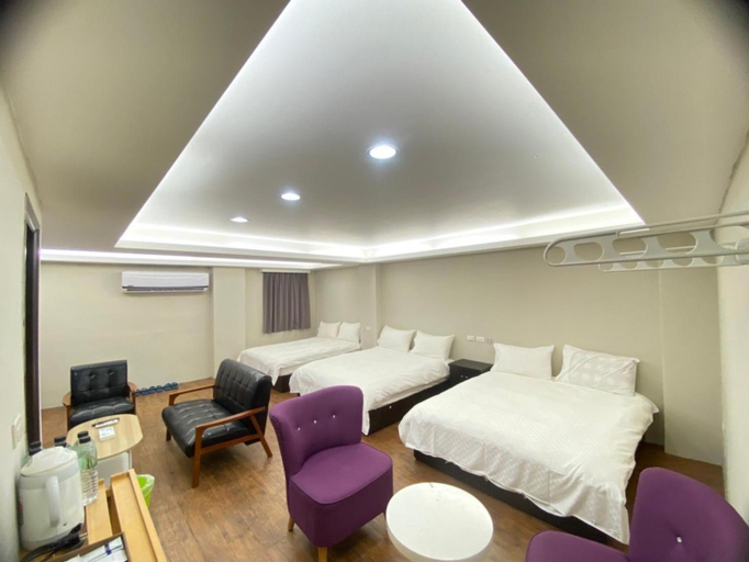 Bedroom 2, 藍寓市區民宿-自助式入住, Hualien