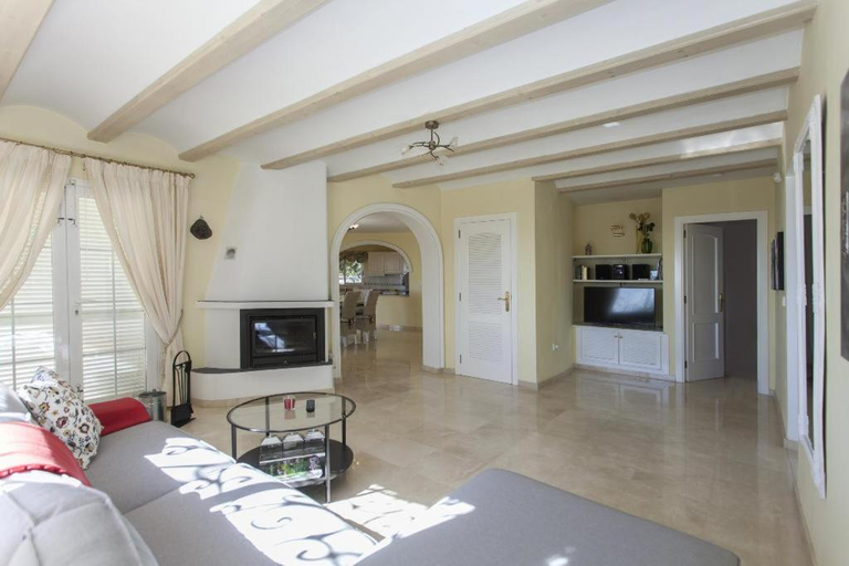 Others 5, Casa Ponoig, Alicante