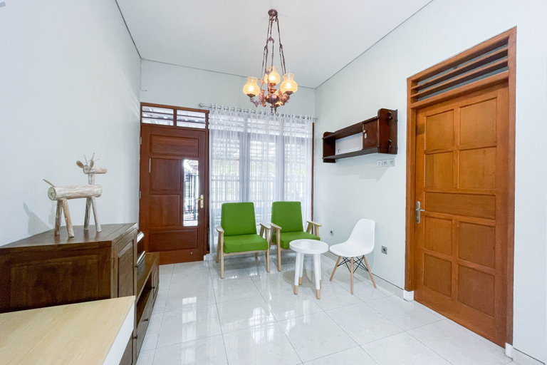 Others 2, Alkid Homestay by WHouse, Yogyakarta