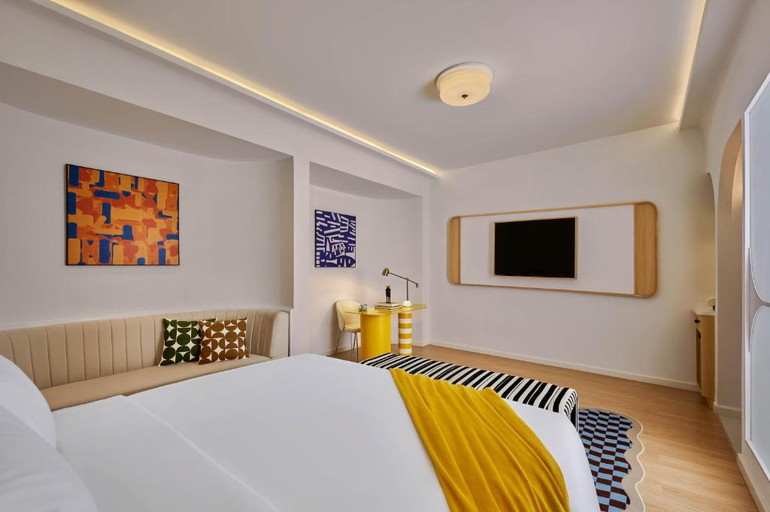 Others 2, Savvy by M Village Hai Ba Trung, District 1