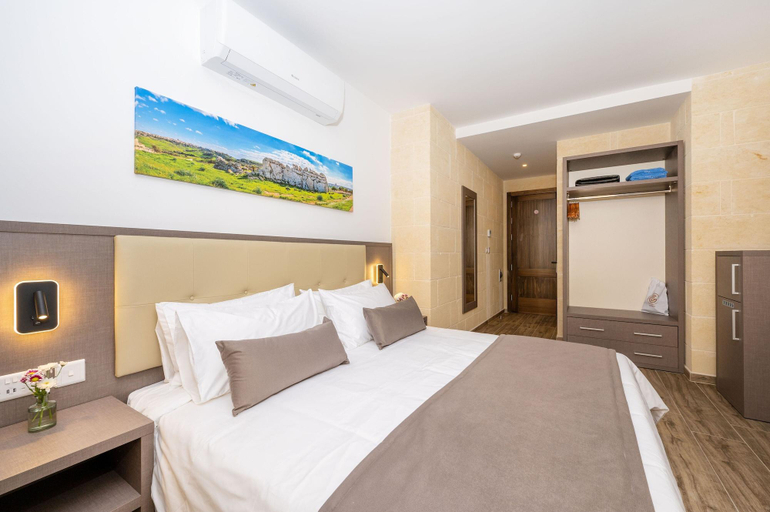 Bedroom 3, C4 Retreats Gozo 