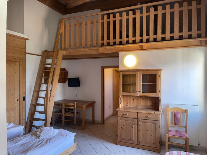 Bedroom 2, Hotel Residence Bellavista - Camping Polsa, Trento