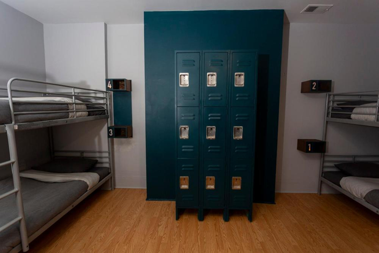 Bedroom 2, Chicago Parthenon Hostel, Cook