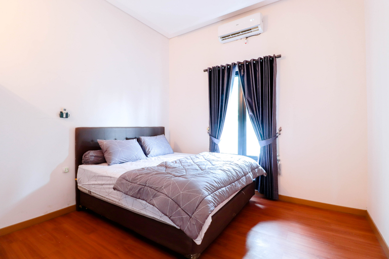 Bedroom 3, Adisucipto Homestay by WHouse, Sleman