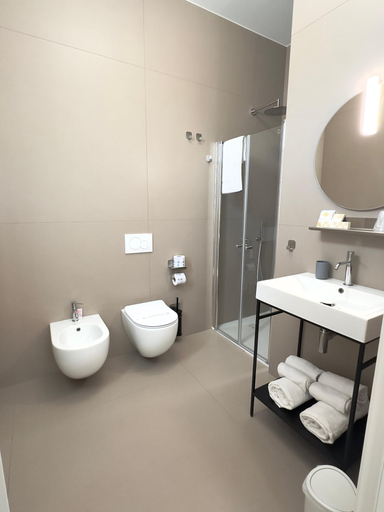 Bathroom 5, B&B Margherita, Lecce