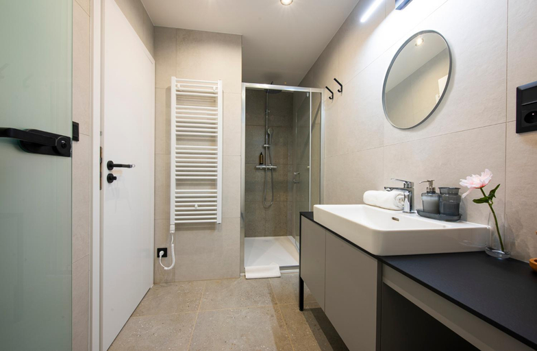 Bathroom 4, Demanova Rezort, Liptovský Mikuláš