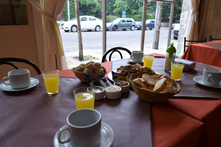 Food & Drinks, Hotel Dante, General Pueyrredón