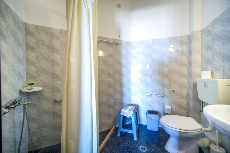 Bathroom 3, Hotel Hagiati, Thessaly