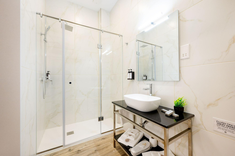 Bathroom 4, C4 Retreats Gozo 