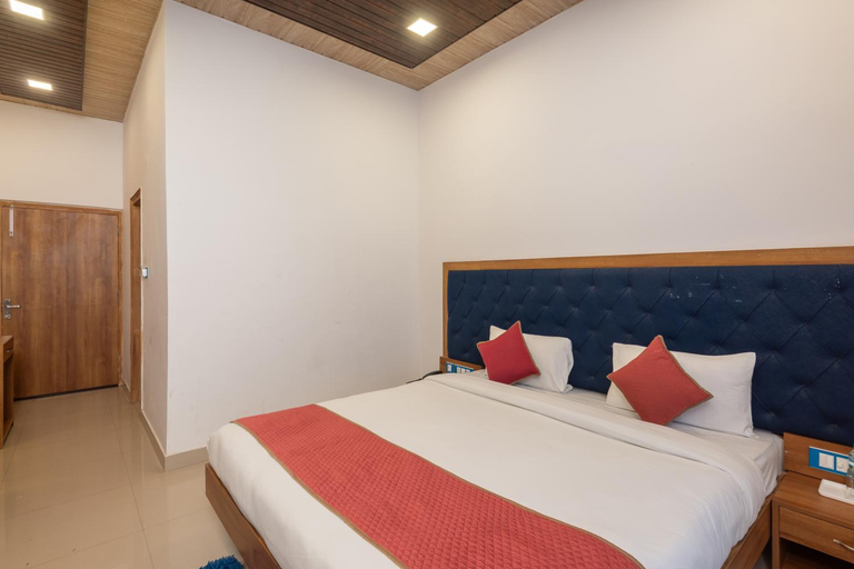 Bedroom 2, The Roar Resort, Nainital