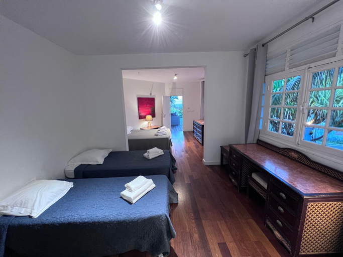 Bedroom, Yin & Yang, Sainte-Anne