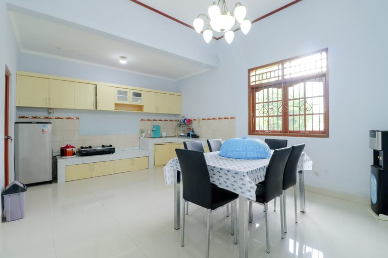 Others 4, Elm house, Bantul