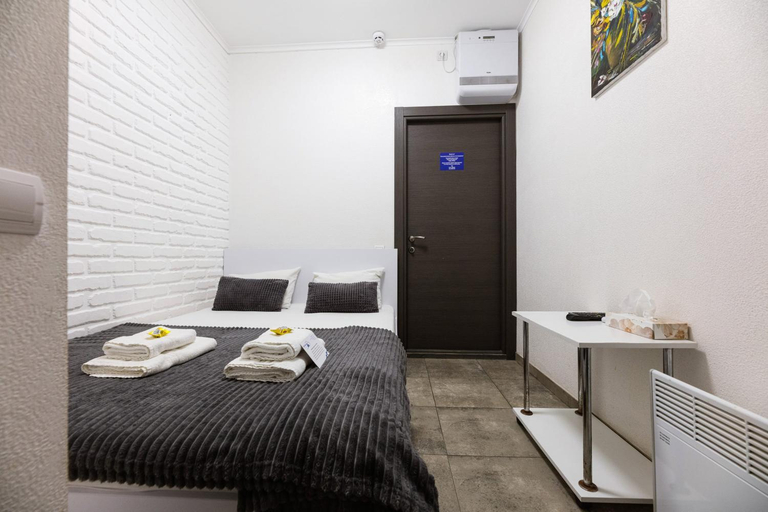 Bedroom 3, SkyHome na Nauky, Holosiïvs'kyi