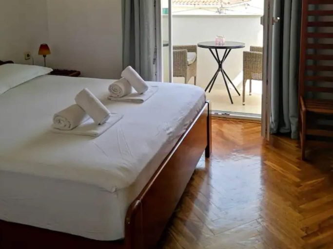Bedroom 2, Apartments Natasa- One Bedroom Apartment with BalconyA1 - ST, Supetar
