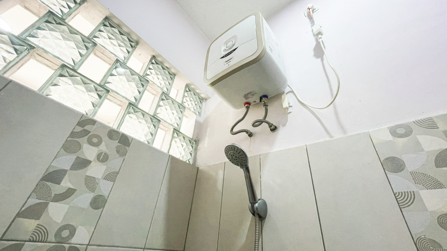 Others 5, JEC Selatan Homestay By WHouse, Yogyakarta