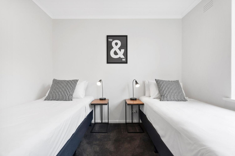 Bedroom 2, Hakuna, Melbourne