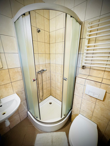 Bathroom 2, Noclegi "Nad Stawami", Kłodzko