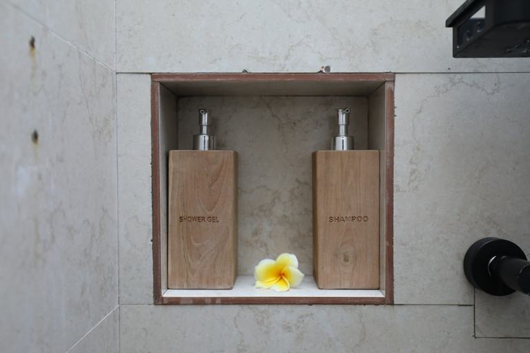 Bathroom 3, NG Sweet Home, Klungkung