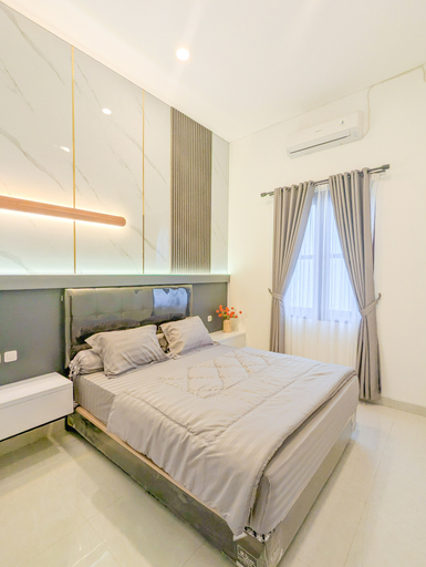 Others 2, Mayang Homestay by WHouse, Bantul