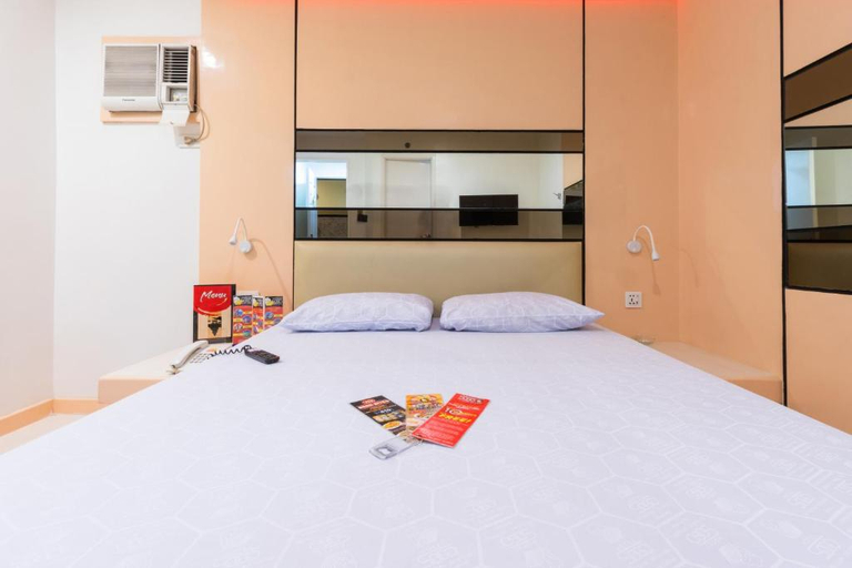 Bedroom 3, Hotel Sogo Guadalupe, Makati City
