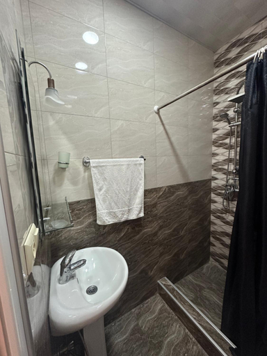 Bathroom, Wonderland, Kobuleti