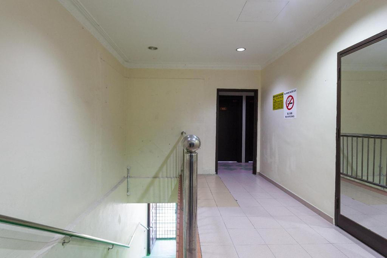 Exterior & Views 2, Hotel O T P Hotel, Manjung