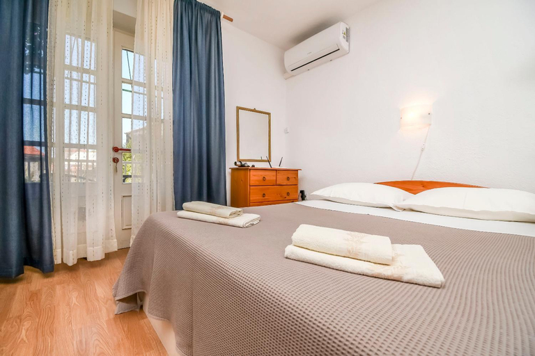 Bedroom 2, Apartment Brane, Bol