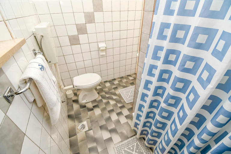Bathroom 3, Apartment Brane, Bol