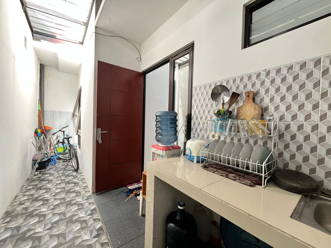 Others 3, MP Villa Ardmore A17 Malang, Malang