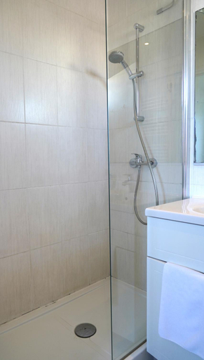 Bathroom 5, MOTEL ASCOT - Hôtel & Appartements, Alpes-Maritimes