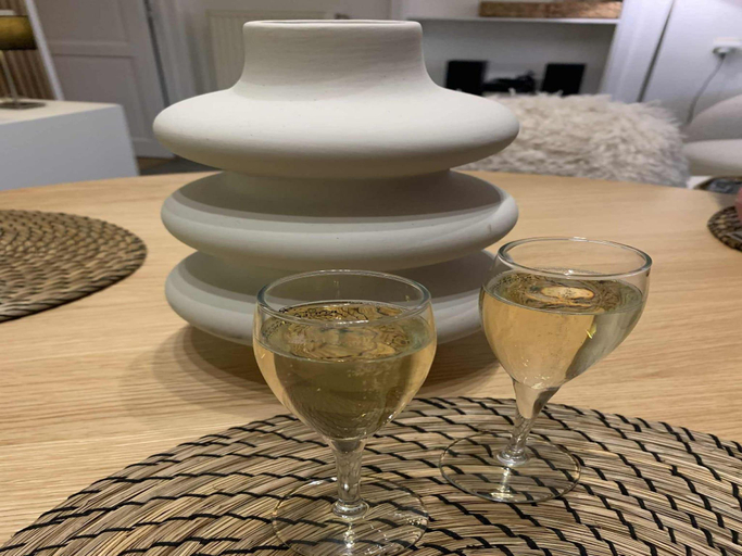 Food & Drinks, Sunny Cottage with Pool, Namur