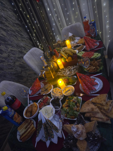 Food & Drinks