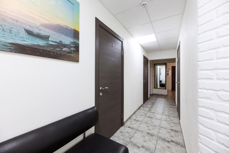 Others 5, SkyHome na Nauky, Holosiïvs'kyi