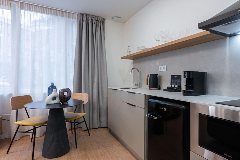 Room 3, Smartr Valencia Turia, Valencia