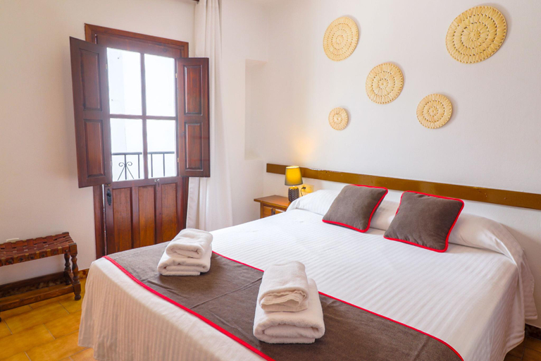 Bedroom 3, Pension Sevillano, Málaga