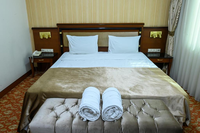 Bedroom 3, Atropat Old City Hotel, Baku