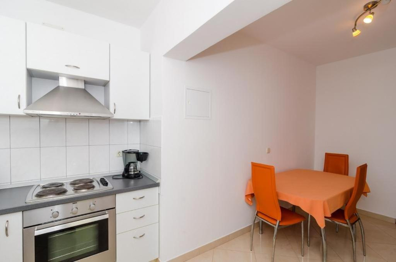 Others 5, Apartments Plavac Mali, Orebić