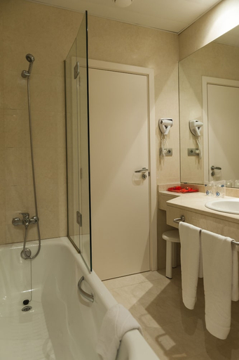 Bathroom 5, Mediterraneo, Alicante