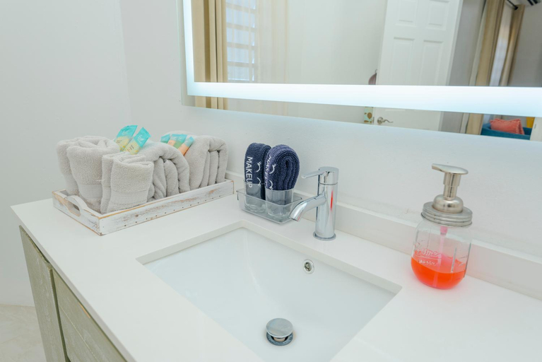 Bathroom 3, The Hidden Cottage