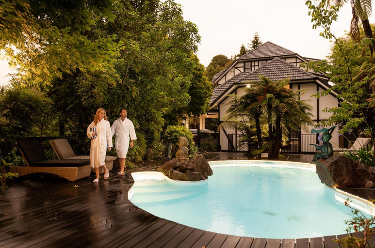 Sport & Beauty 2, Hana Lodge, Rotorua