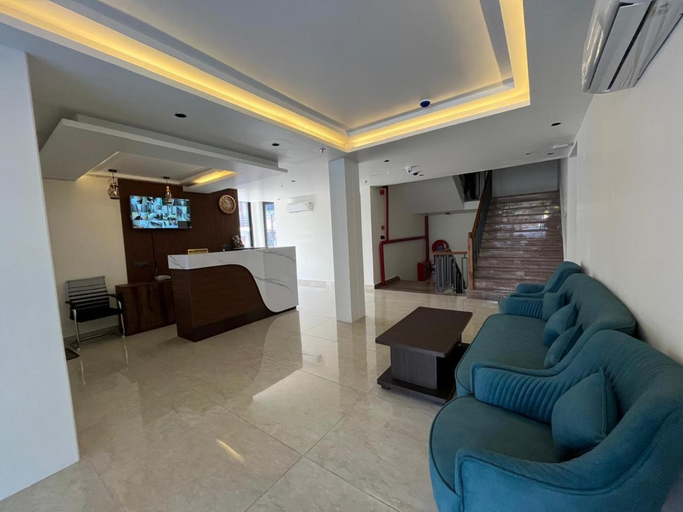 Public Area 2, Hotel Central Park Inn, Dehradun