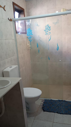 Bathroom 3, Suites no Centro, Armação dos Búzios