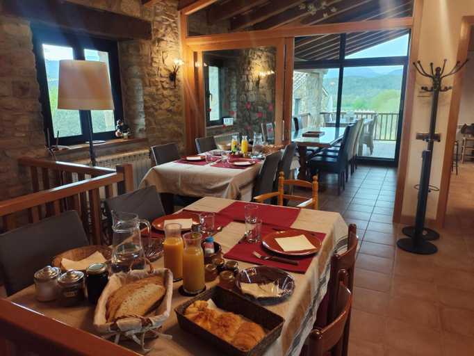 Food & Drinks 4, Casa rural Ca l'Anton, Girona