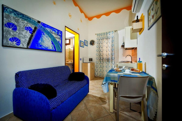 Bedroom 2, Mareluna Residence, Trapani