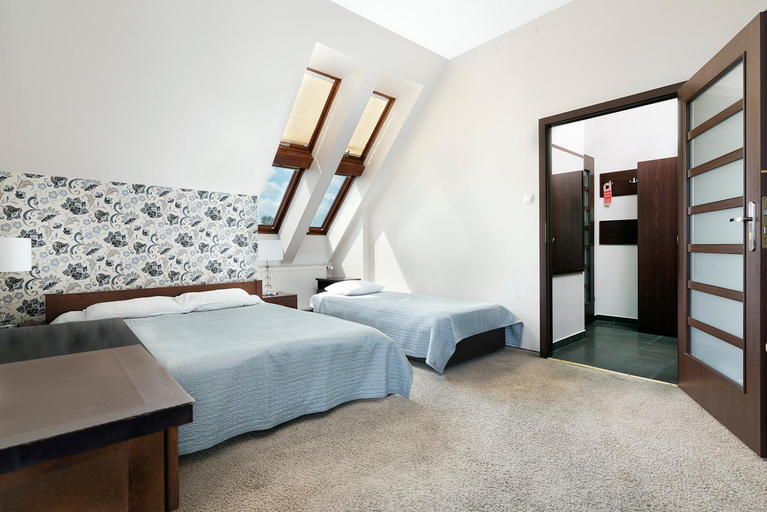 Bedroom 2, Hotel Pod Kasztanami, Lublin
