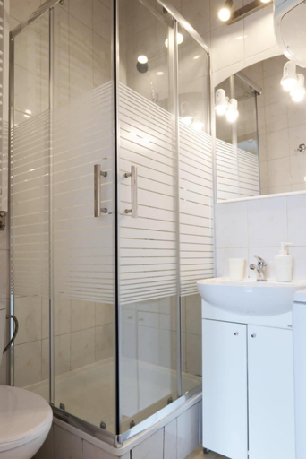 Bathroom 2, Apartments Poland Kazimierz, Kraków City