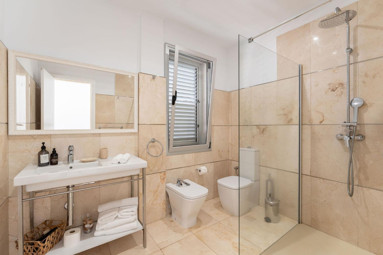 Bathroom 4, Elle Ocean Villa Gran Canaria Heated pool Wifi BY Kalmacanaria, Las Palmas