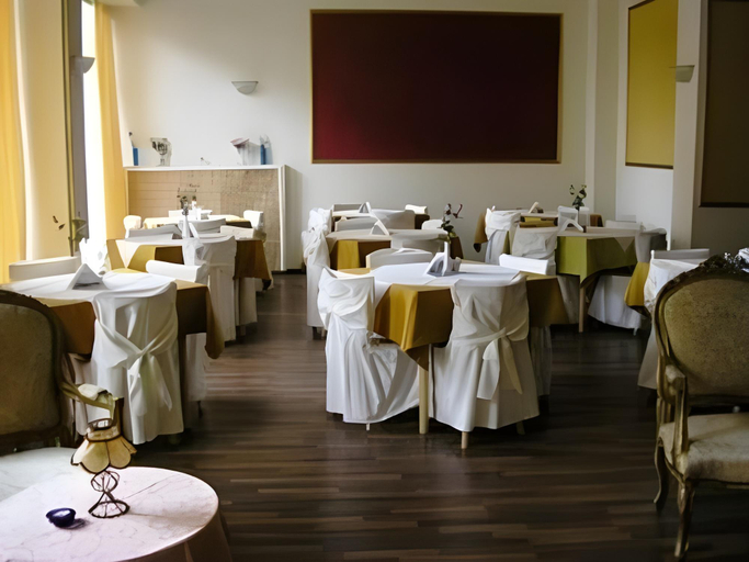 Food & Drinks 5, King Hotel, Thessaly